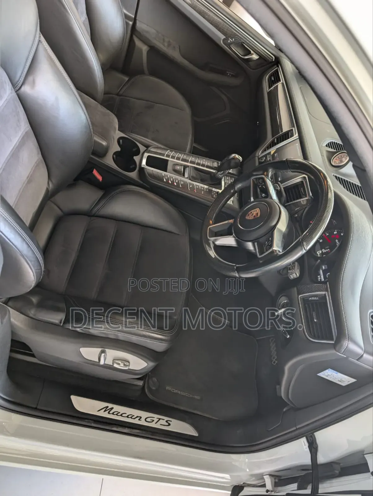 Porsche Cayenne GTS AWD 2018 White