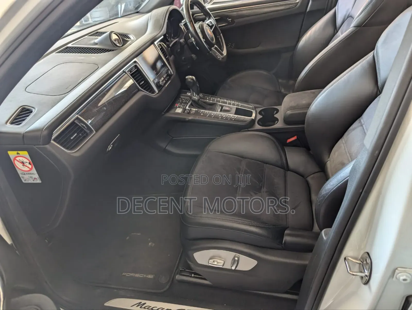 Porsche Cayenne GTS AWD 2018 White