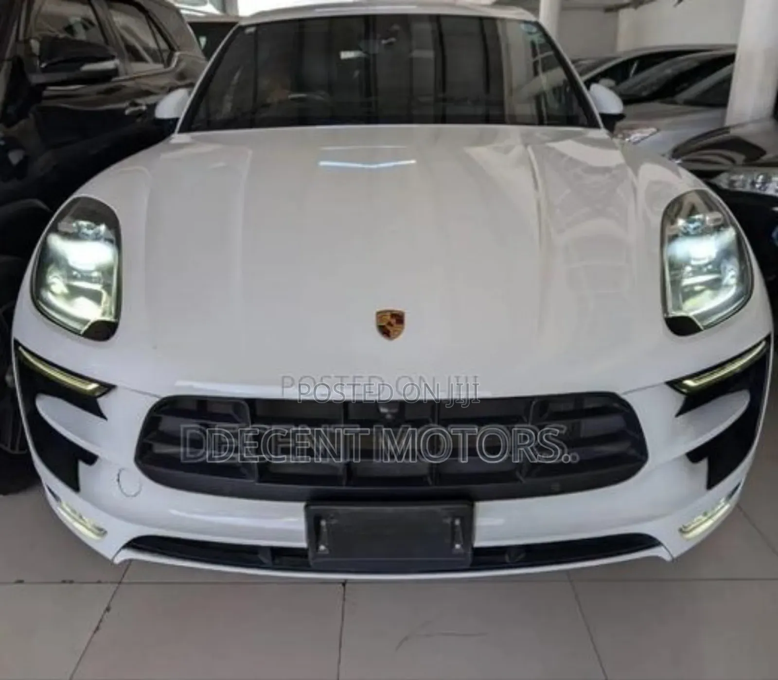 Porsche Cayenne GTS AWD 2018 White