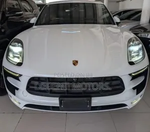 Porsche Cayenne GTS AWD 2018 White