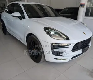 Porsche Cayenne GTS AWD 2018 White