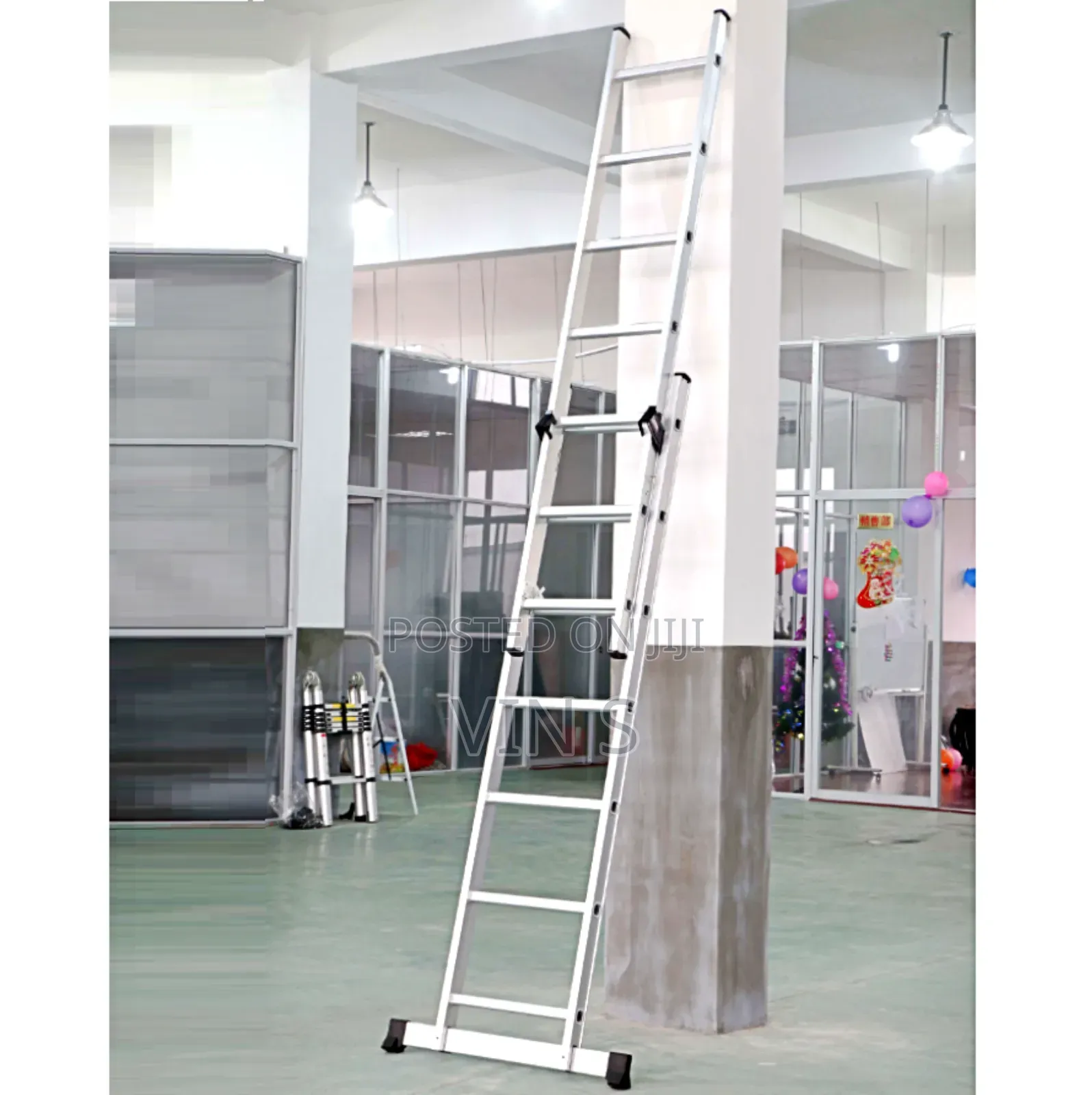 Extension Ladders# Extensïon Laddérs* Extènsion Ladděrs
