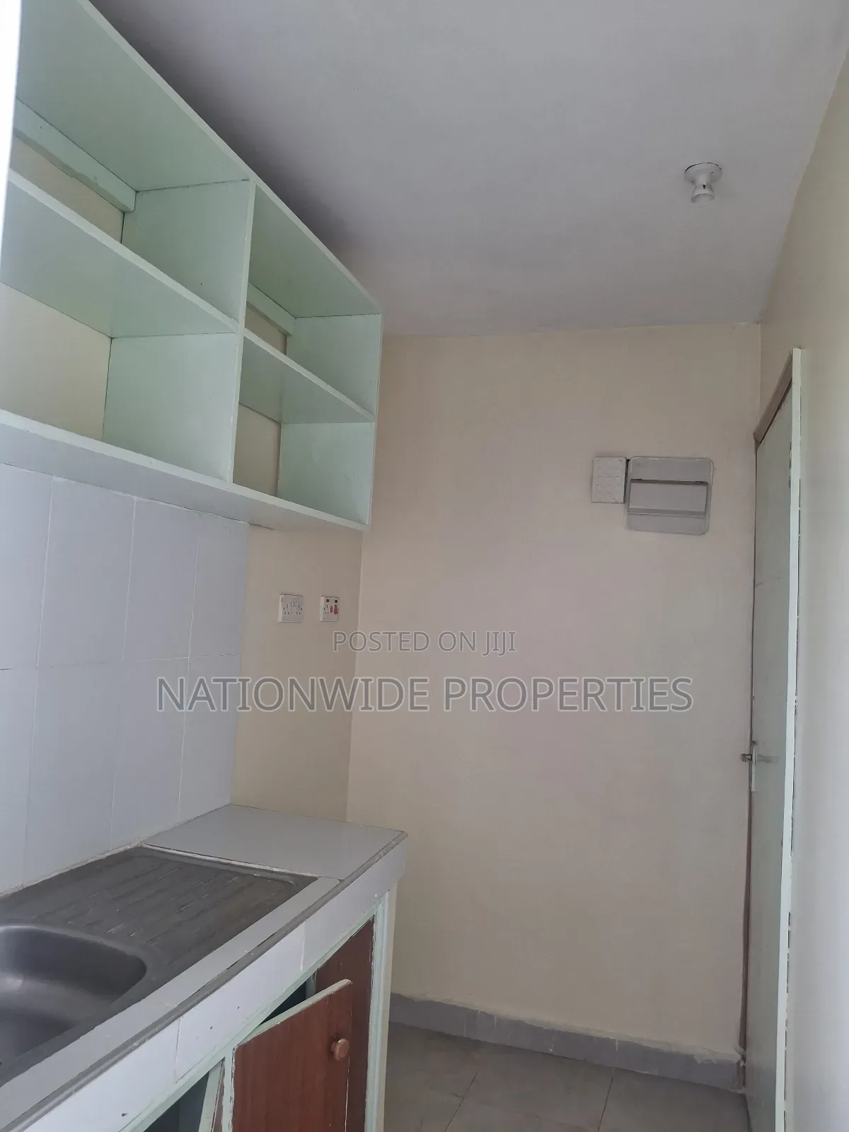 2bdrm Block of Flats in Kilimani for rent
