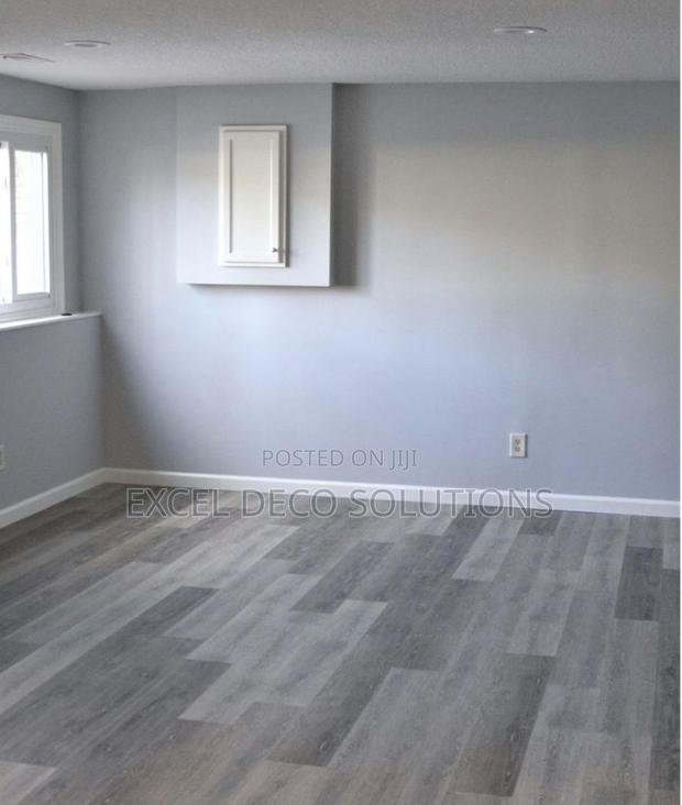 Budget Friendly Wood Look- Vinyl Floor Planks