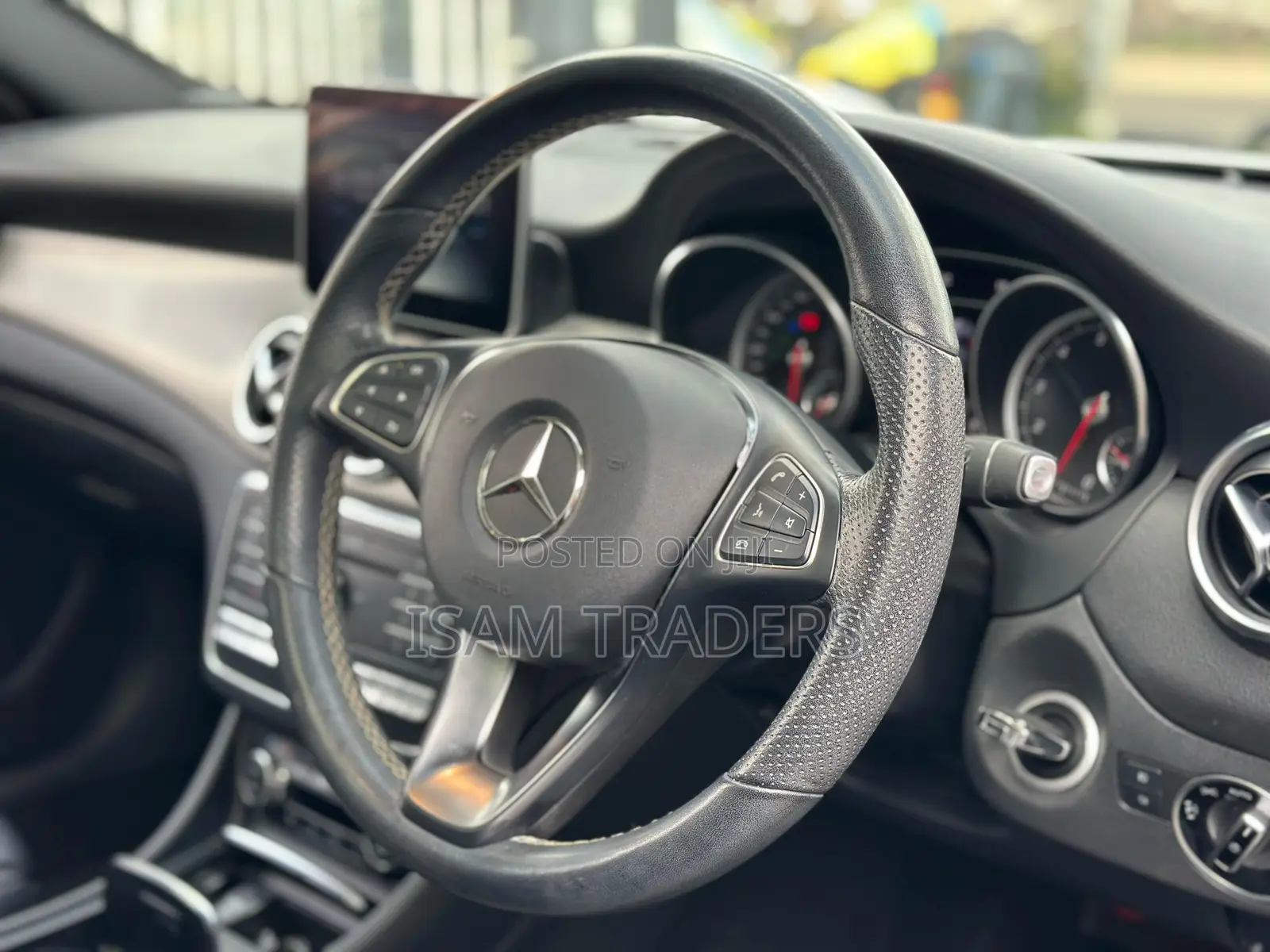 Mercedes-Benz GLA 250 2018 Pearl