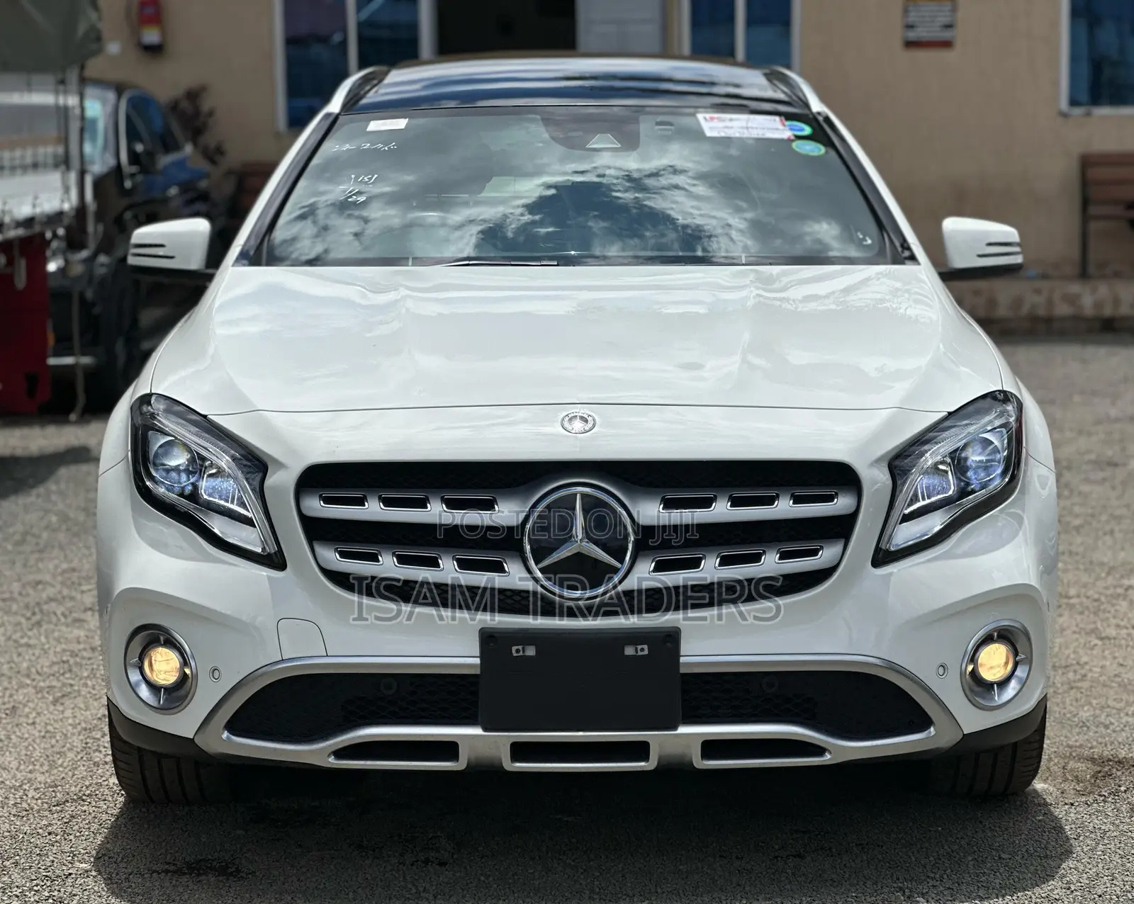 Mercedes-Benz GLA 250 2018 Pearl