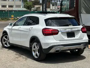 Mercedes-Benz GLA 250 2018 Pearl