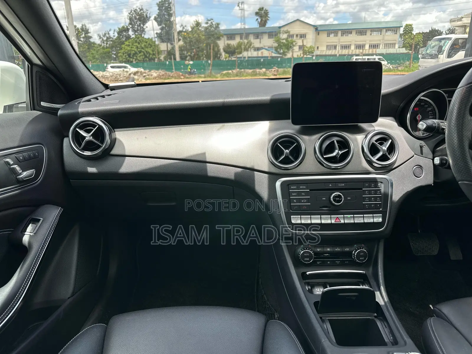 Mercedes-Benz GLA 250 2018 Pearl