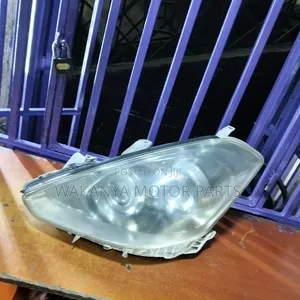 Toyota Caldina Chopper 2005/06/07/08 Zenon Headlight