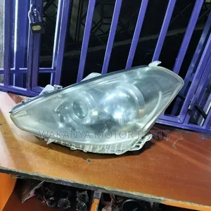 Toyota Caldina Chopper 2005/06/07/08 Zenon Headlight