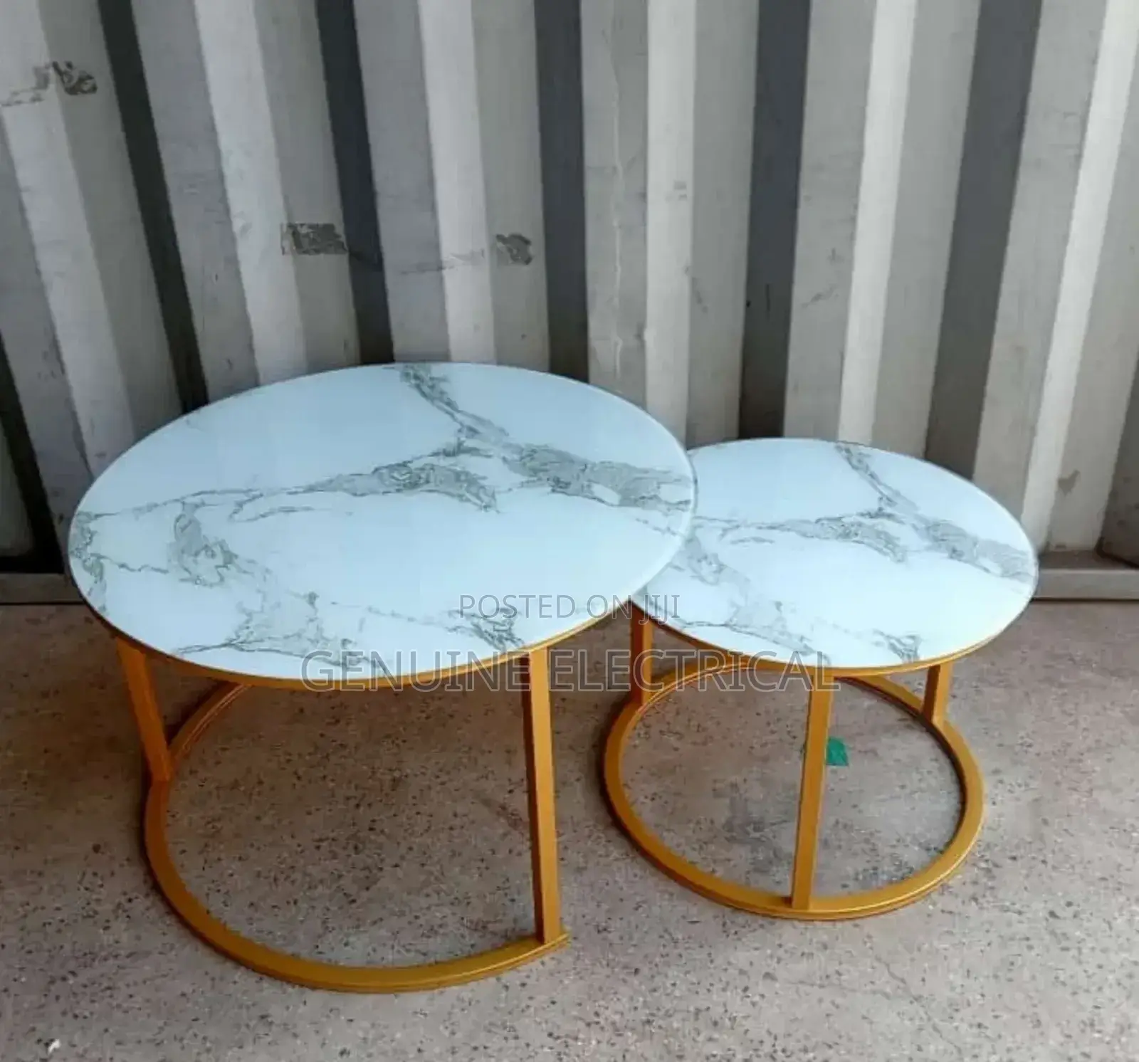 Nesting Table