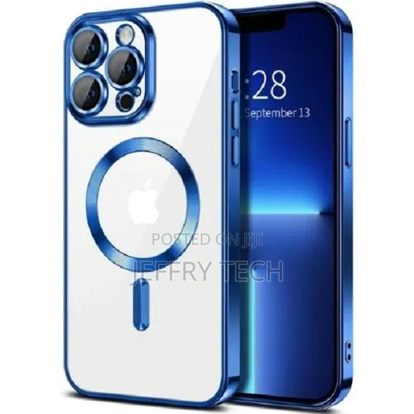 iPhone 15 Pro Transparent Magnetic Magsafe Case Cover