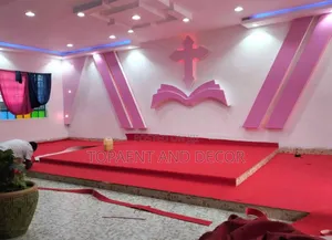 Stylish and Elegant Wall to Wall Carpet for Decoration