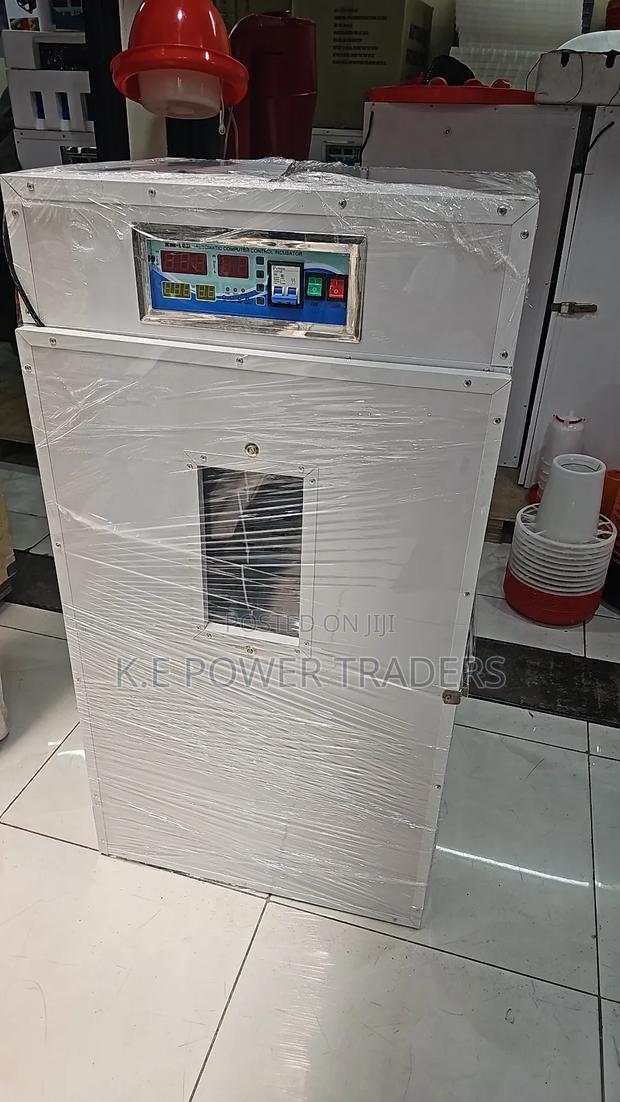 Automatic 528 Egg Incubator - main view