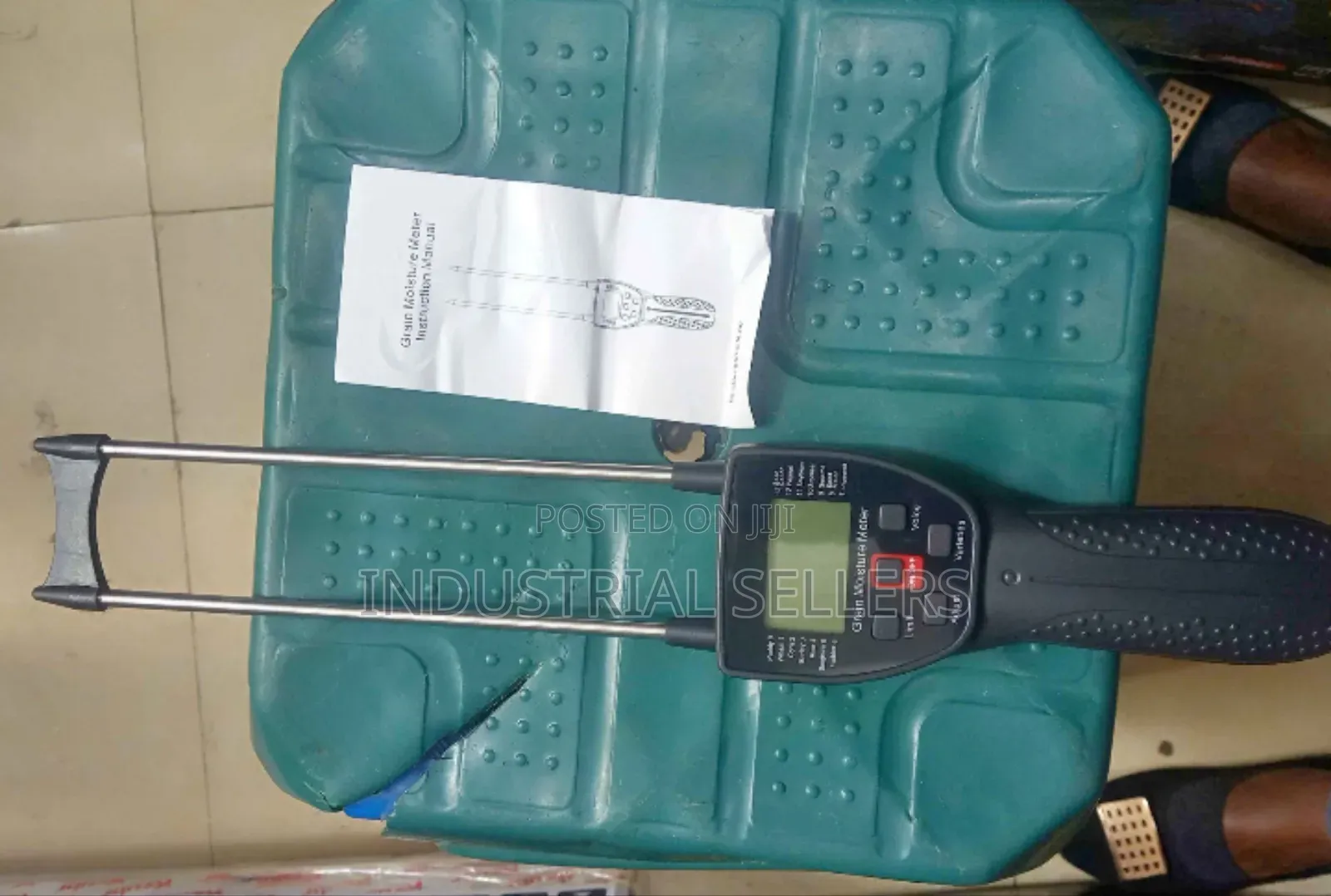 Portable Grain Moisture Meter - Black