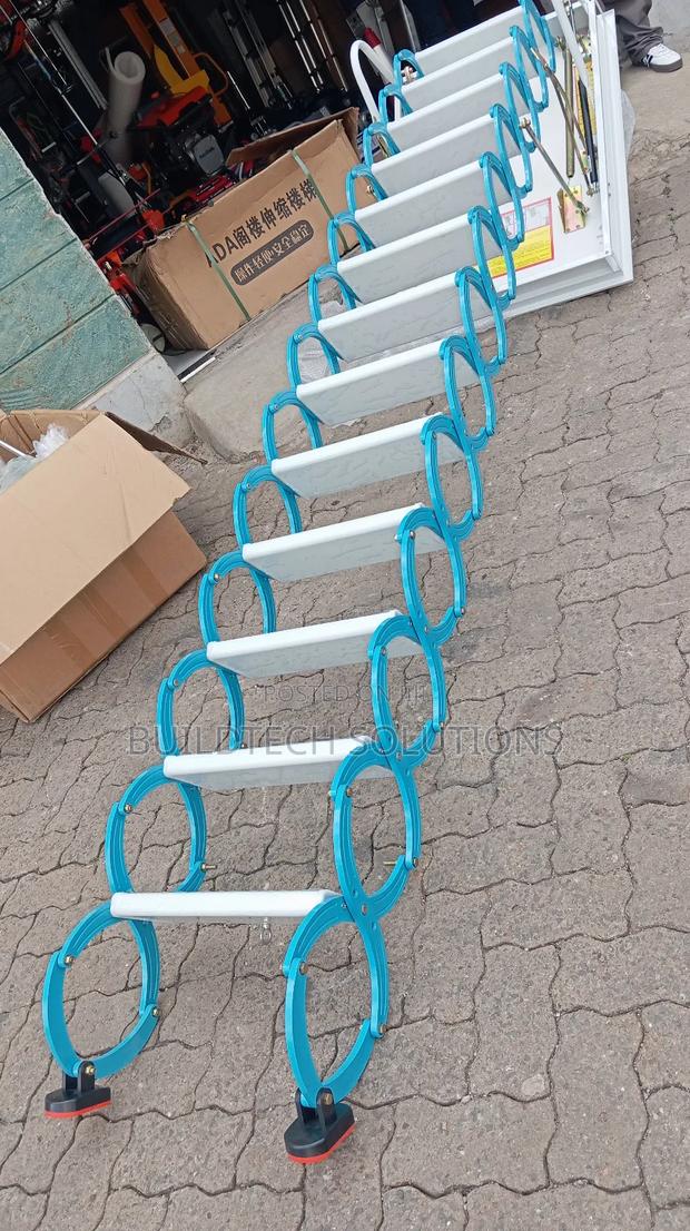 Telescopic Ladder / Loft Ladder - main view