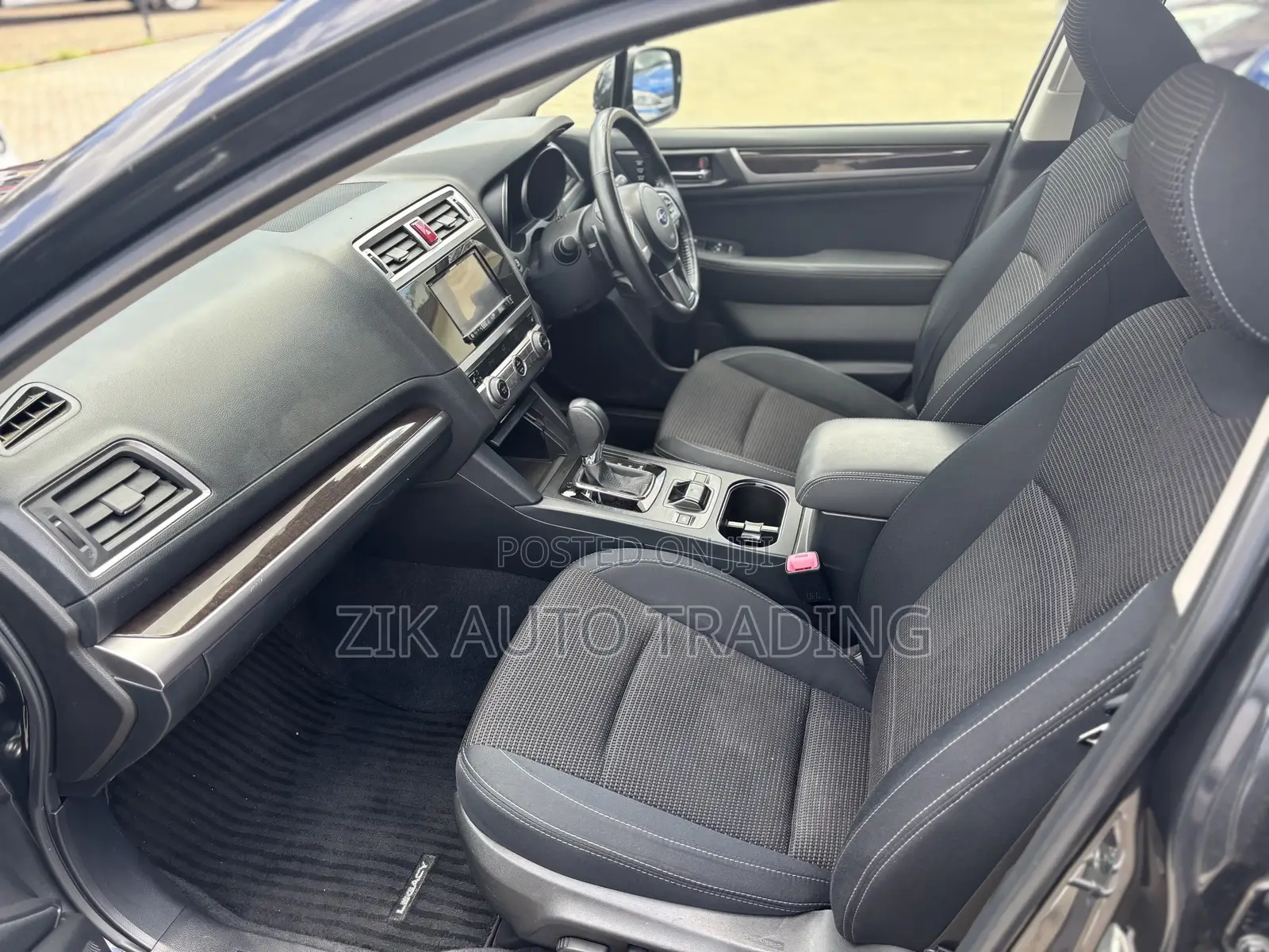 Subaru Legacy 2017 Blue