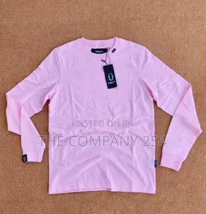 Quality Cotton Round Neck Longsleeved Sweatshirt