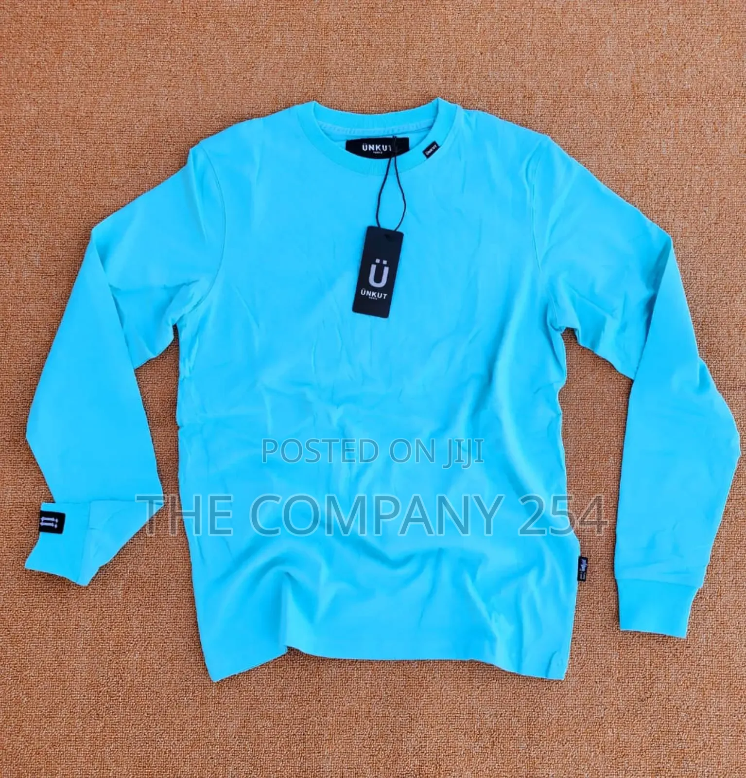 Quality Cotton Round Neck Longsleeved Sweatshirt