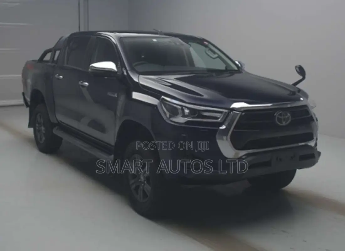 Toyota Hilux 2020 Blue