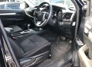 Toyota Hilux 2020 Blue
