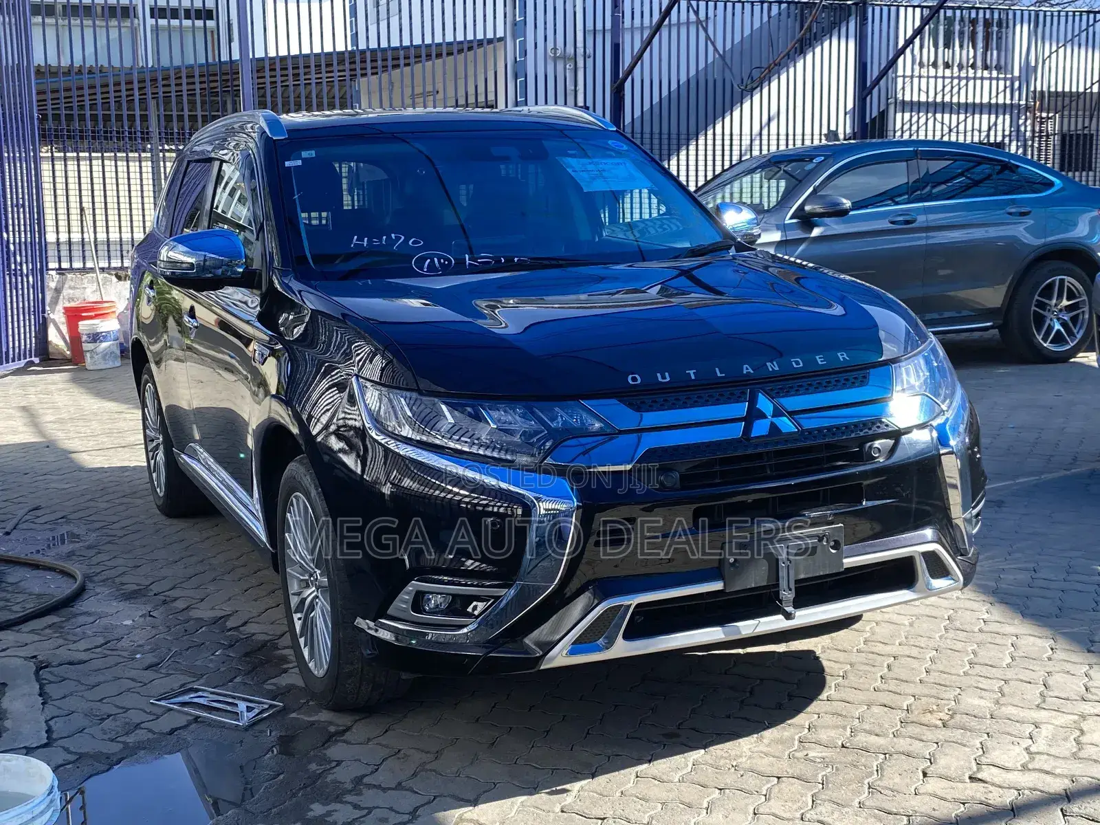 Mitsubishi Outlander 2018 Black