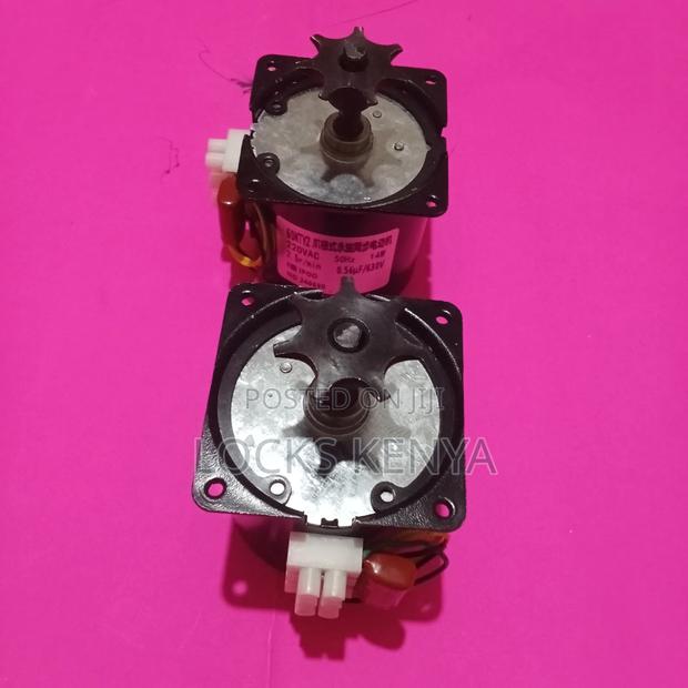 Egg Hatchery Incubator Motor - main view