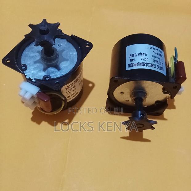 Stable Incubator Rotator Motor - main view