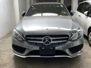 Mercedes-Benz C200 2018 Gray