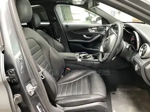 Mercedes-Benz C200 2018 Gray