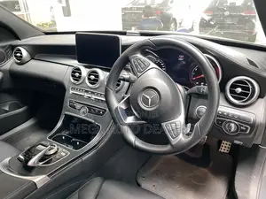 Mercedes-Benz C200 2018 Gray