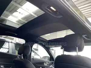 Mercedes-Benz C200 2018 Gray