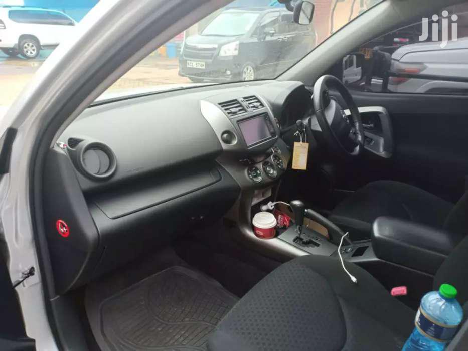 Rav 4/ Vanguard/ Xtrail Mini Suv Cars For Hire