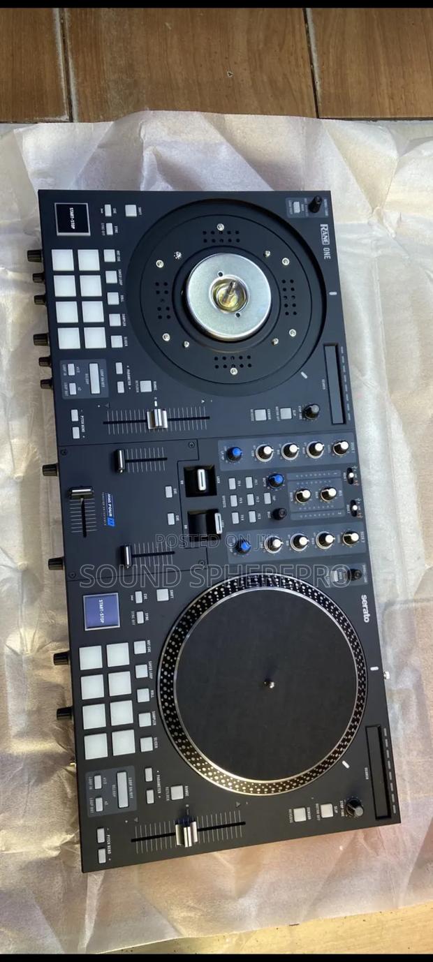 Rane One Dj Controller - main view