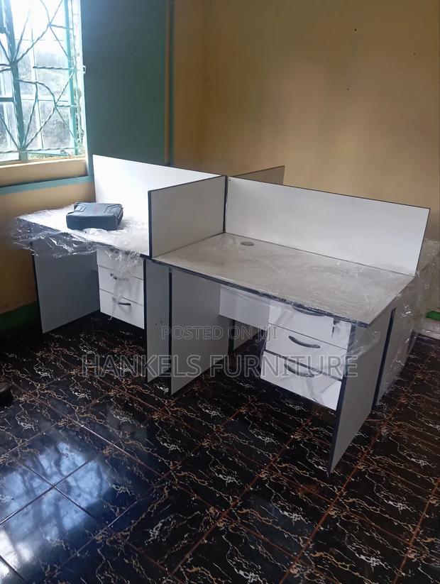 White Black 4 Way Workstation