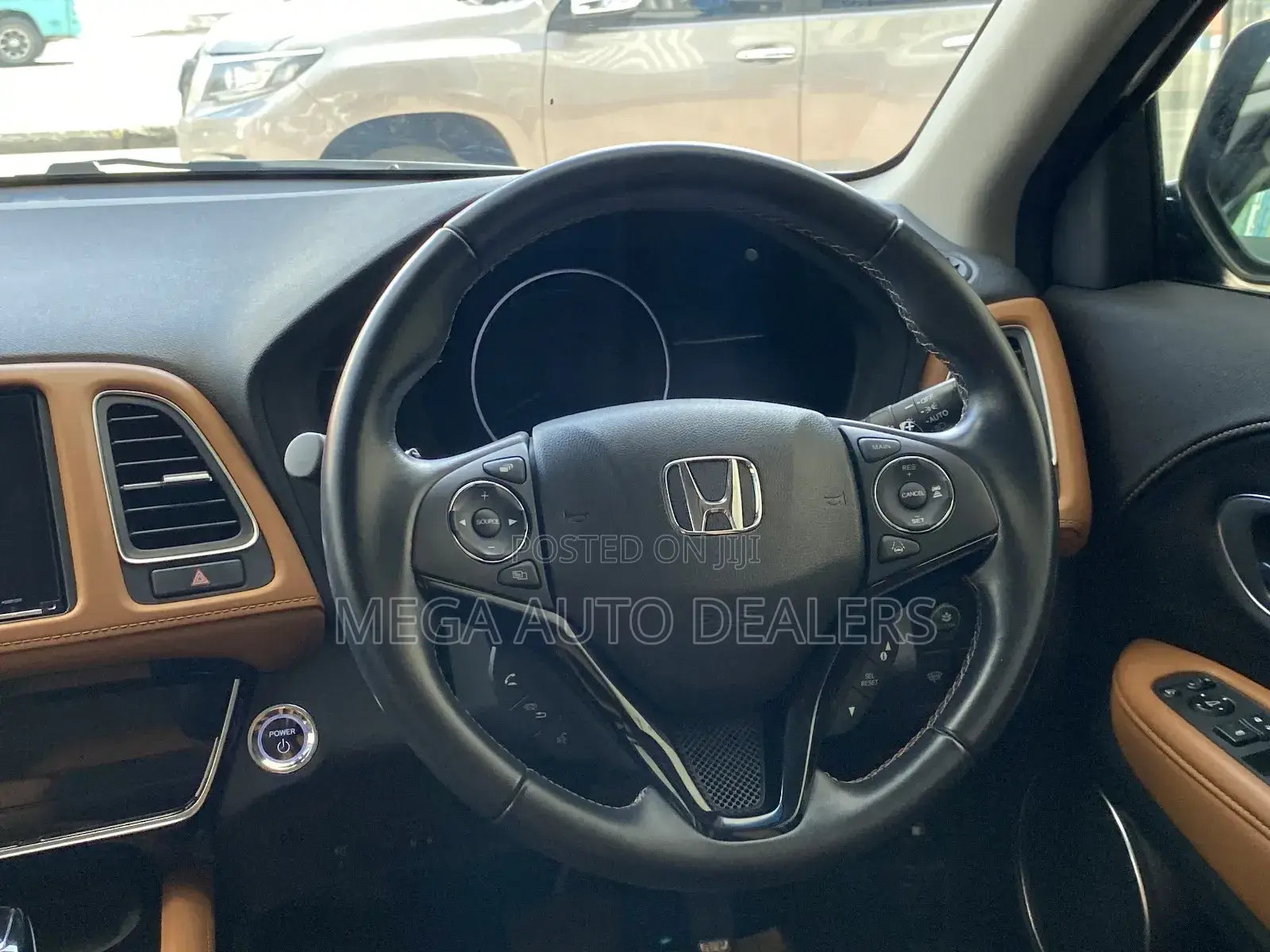 Honda Vezel 2018 White