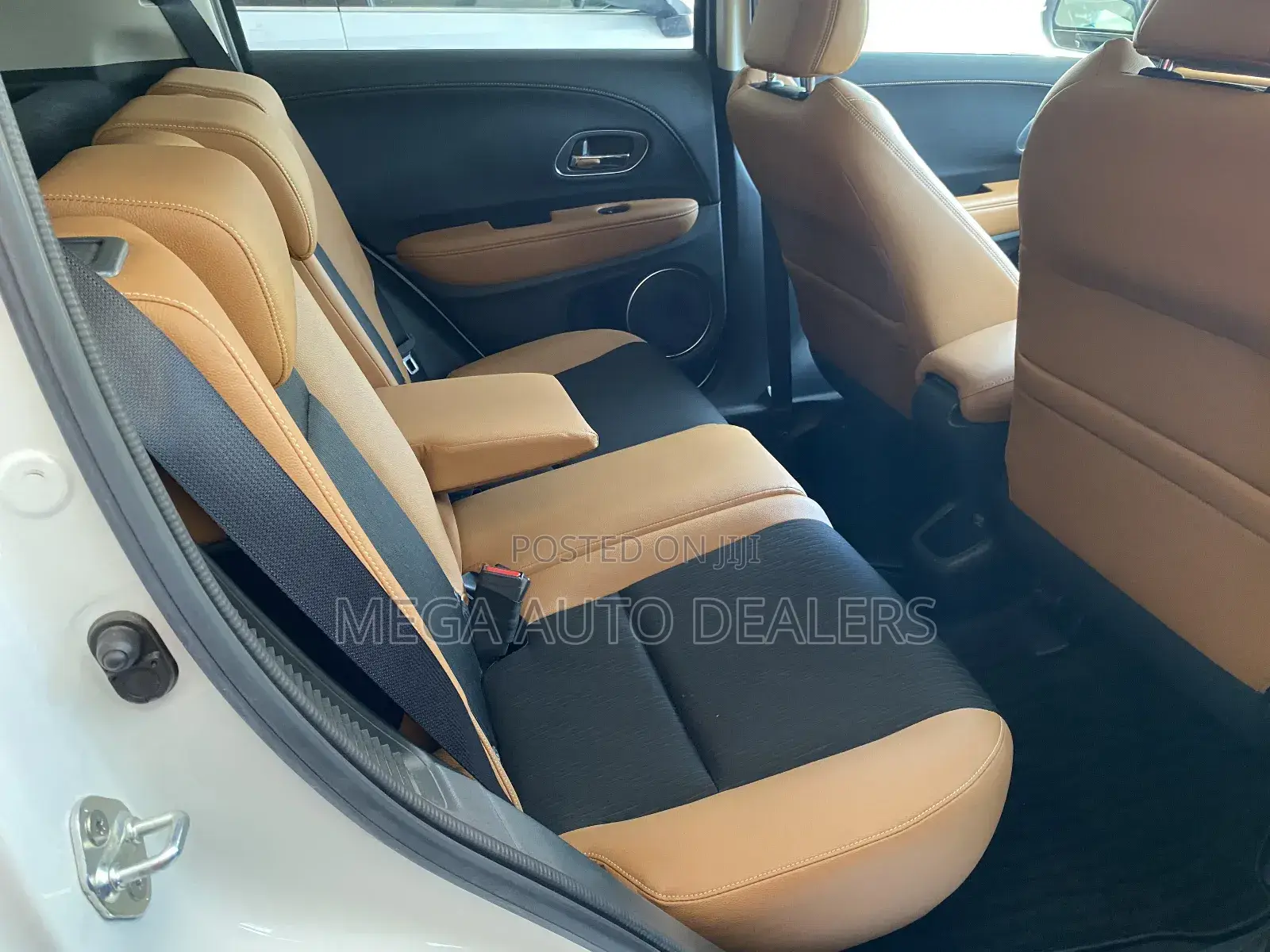 Honda Vezel 2018 White