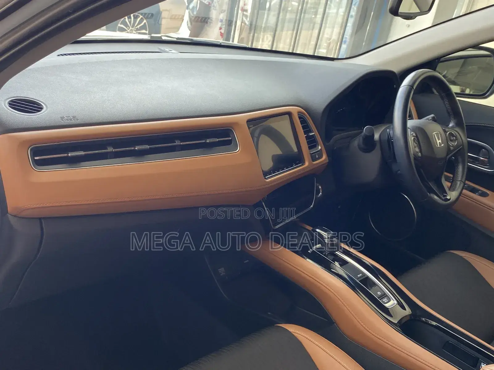 Honda Vezel 2018 White