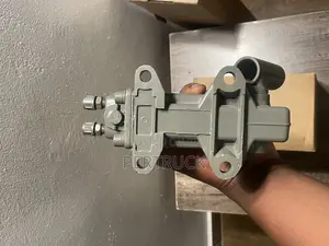Cabin Lifting Jack Mercedes Benz /Steyr/CNHTC/Mahindra Truck