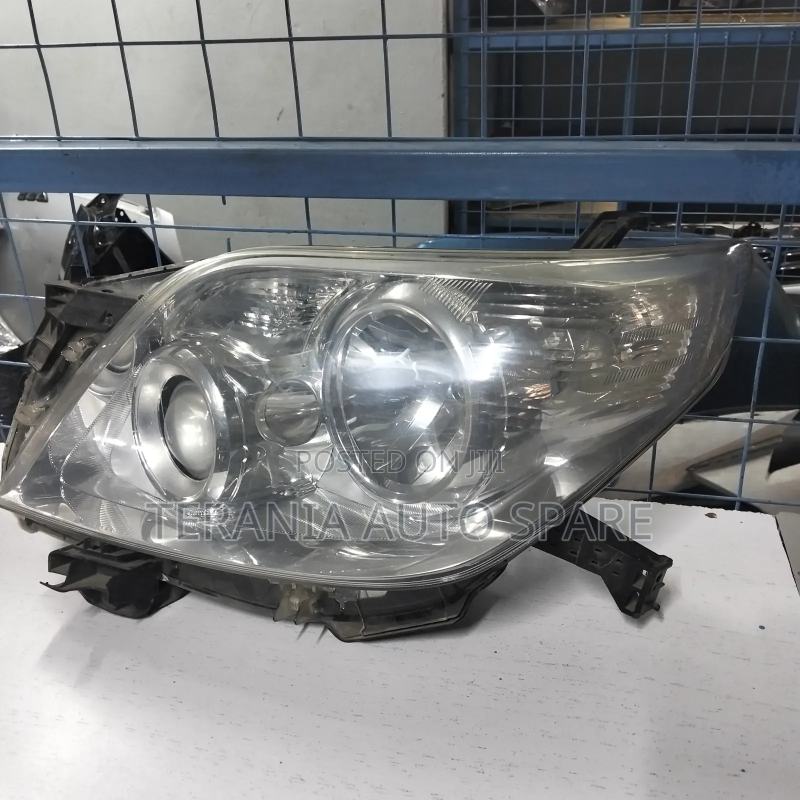 Prado 150 Headlight Non Zenon