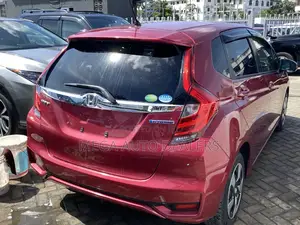 Honda Fit 2018 Red