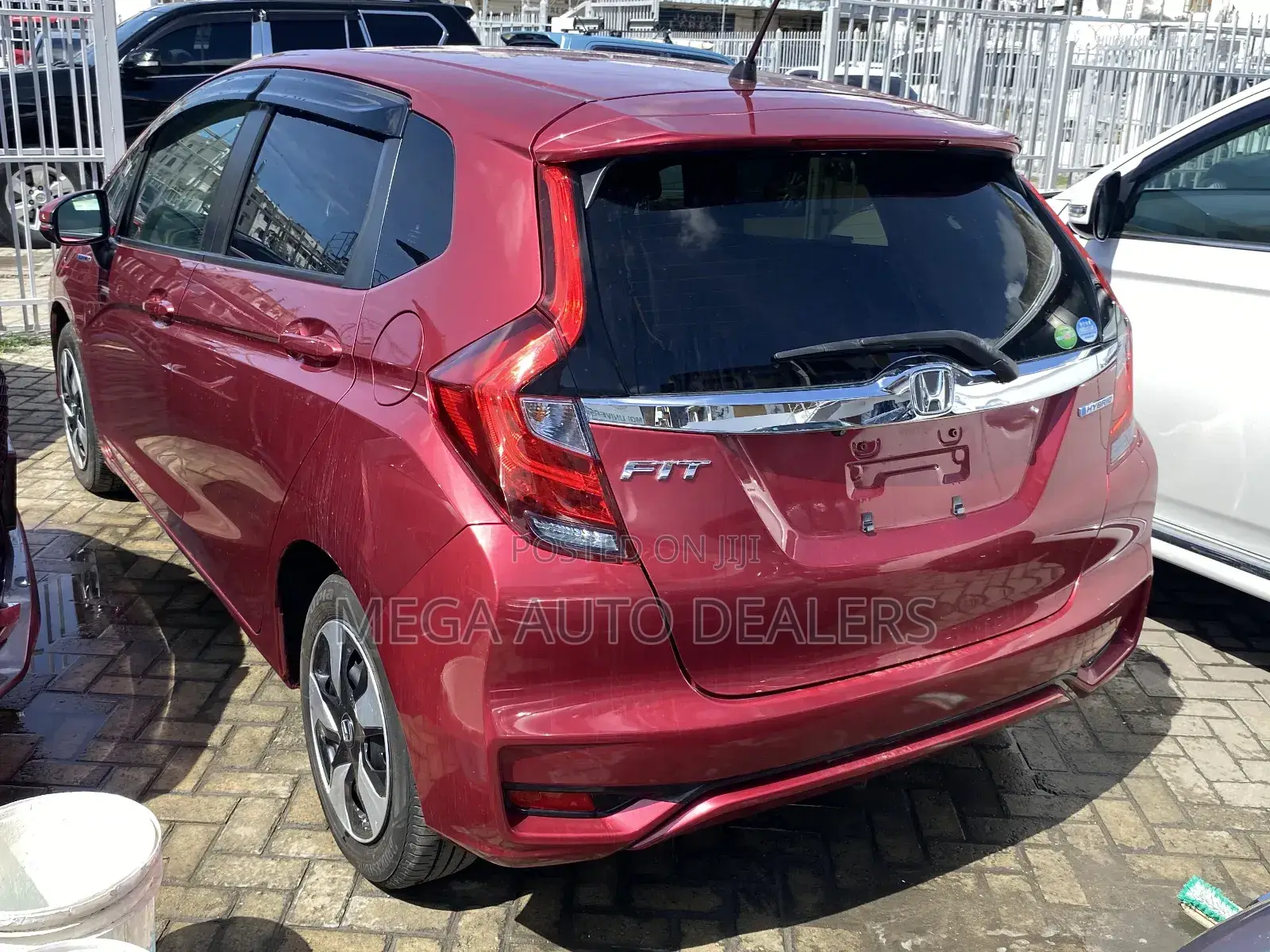 Honda Fit 2018 Red