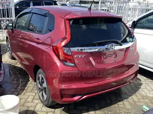 Honda Fit 2018 Red