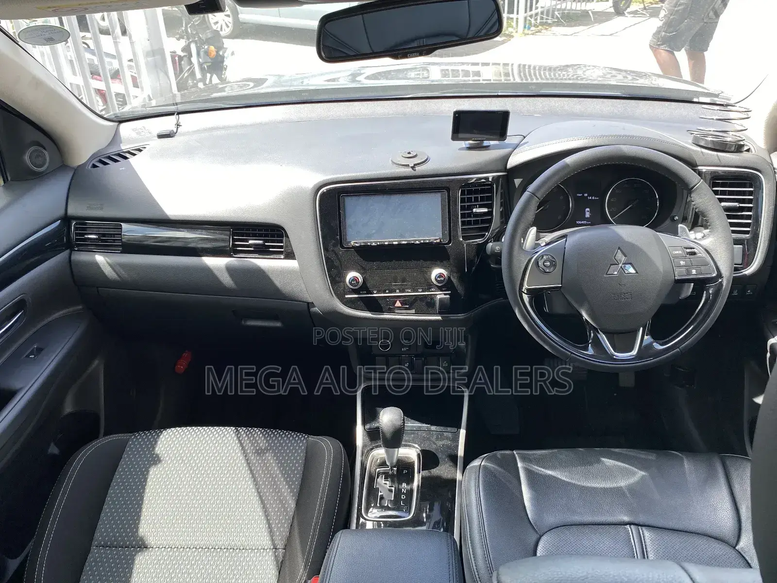 Mitsubishi Outlander 2020 Brown