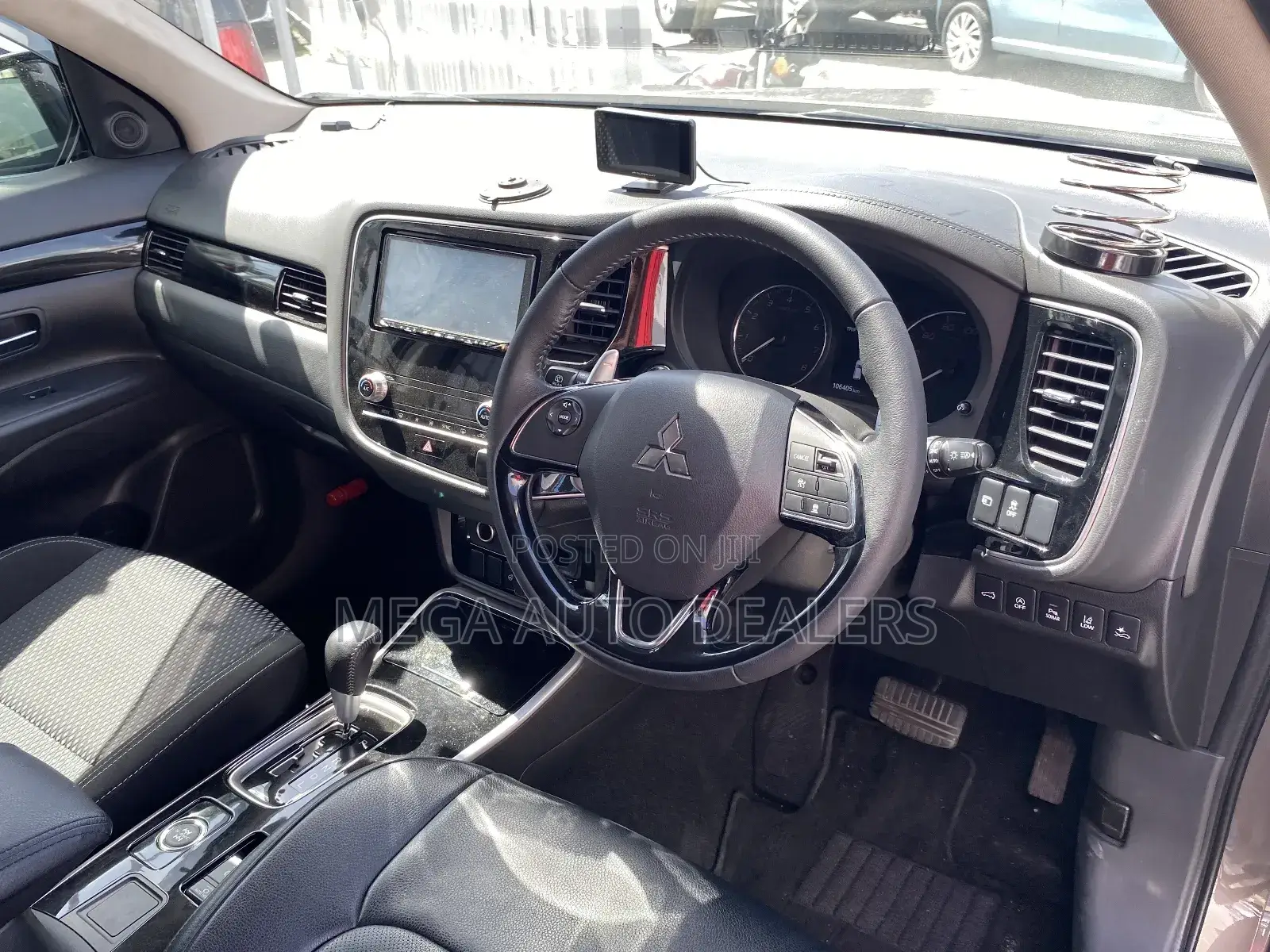 Mitsubishi Outlander 2020 Brown