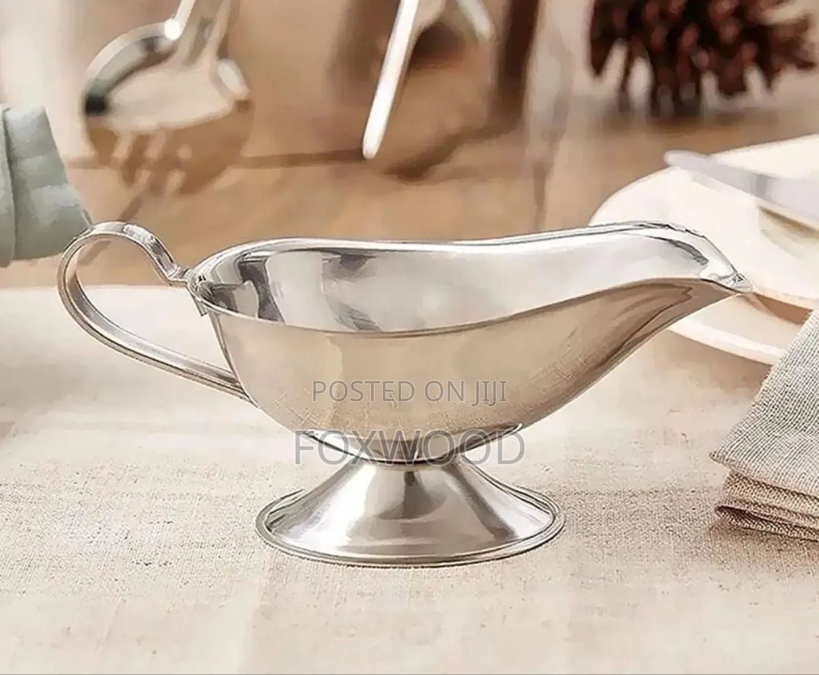 Sauce and Gravies Serving Boat