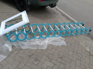 Magnesium Alloy Loft Ladder 3.2m - Hand Operated