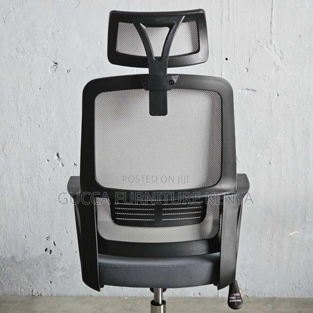 Office Chair:Profesional Mesh Chair With Adjustable Headrest - thumbnail 5