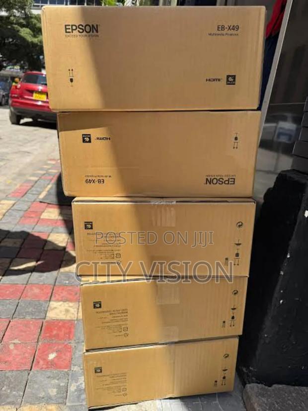 Epson Projector (Eb-X49) 3cld Technology,Xga 3600 Lumens!!