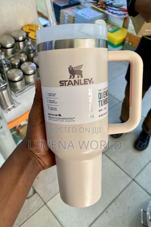 B2 Stanley Cups - thumbnail 2